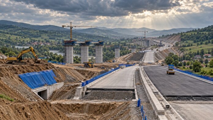 Imagine editorială pentru Ghinea: Autostrada Moldovei este cel mai mare proiect PNRR din UE